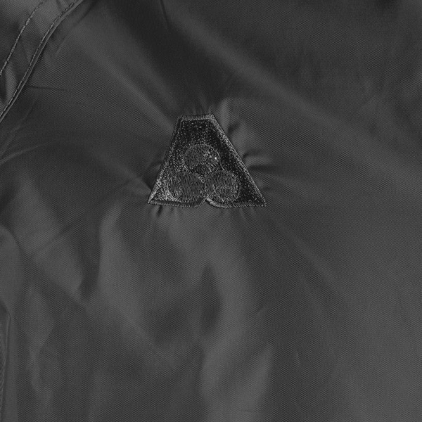 Henselite DriLite Black Right Chest